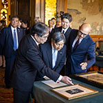 HM Emperor Naruhito of Japan in the Administrative Council Chamber (Japanese Room) of the Peace Palace