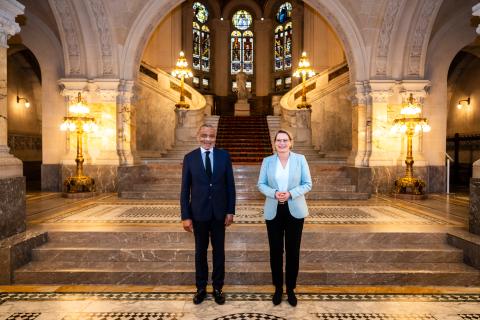 On 6 February 2026, HE Ms Stefanie Hubig, Minister of Justice of Germany, accompanied by HE Mr Nikolaus Meyer-Landrut, Ambassador of Germany to the Netherlands, paid a courtesy visit to the Court. Ms Hubig was welcomed by Mr Jean-Pelé Fomété, Deputy-Registrar of the Court. During the visit, views were exchanged on the functioning and activities of the ICJ.