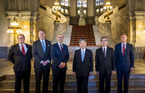 On 18 June 2026, His Majesty Emperor Naruhito of Japan paid a visit to the International Court of Justice and the Permanent Court of Arbitration at the Peace Palace in The Hague, seat of both organizations. Emperor Naruhito and his delegation were welcomed on behalf of the ICJ by HE Judge Iwasawa Yuji, President of the Court, and HE Mr Philippe Gautier, Registrar, and, on behalf of the PCA, by Mr Marcin Czepelak, Secretary-General, and Mr Martin Doe and Mr Garth Schofield, Deputy Secretaries-General.